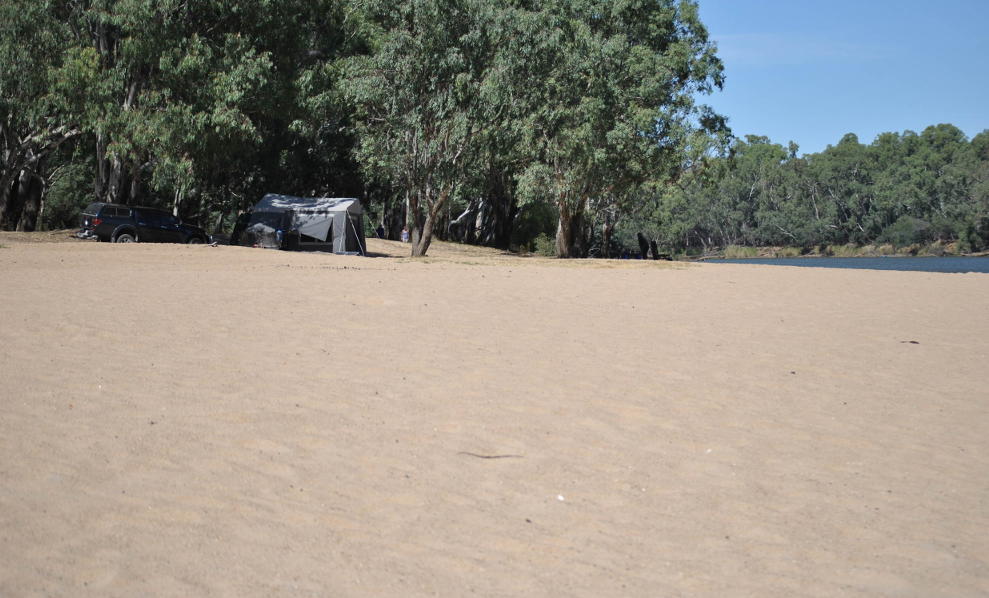 sandy_carters_beach_ulupna